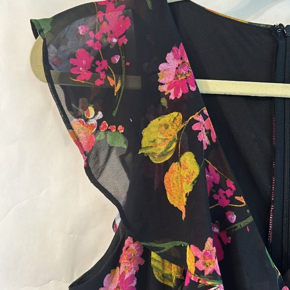 Lulus Blooming Love Black Floral Print Ruffled Jumpsuit Size Small S Current - Picture 8 of 14